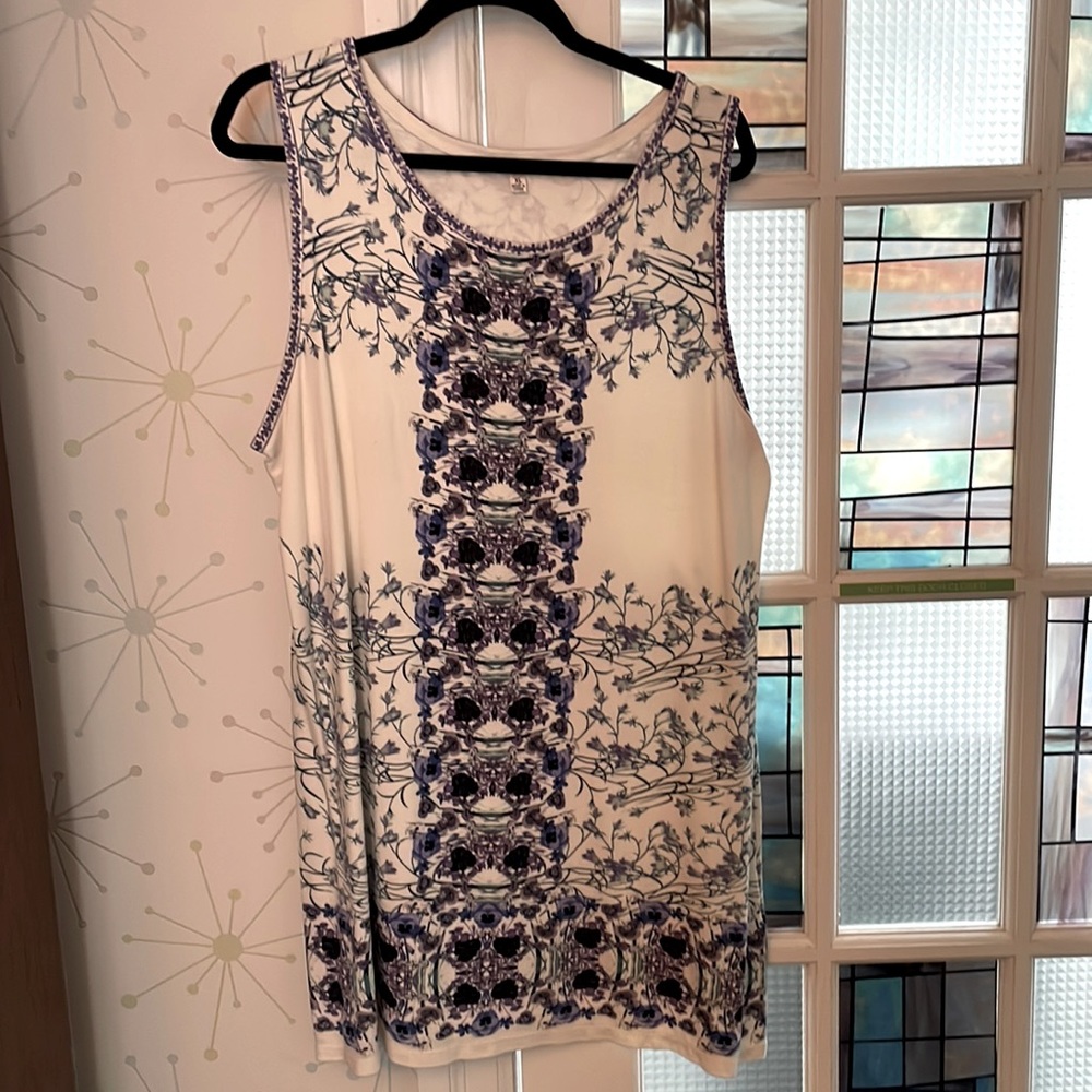 Sleeveless summer dress.